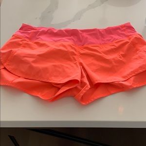 Lululemon Speed Up Short 
2.5"